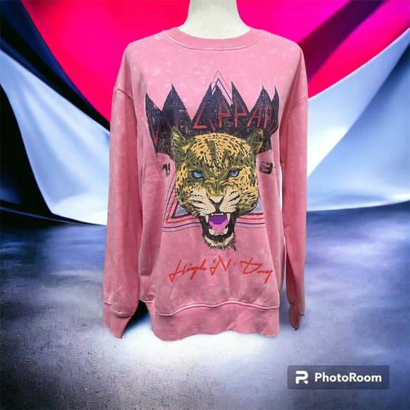 Pink Def Leppard Band Sweatshirt - Picture 1 of 6